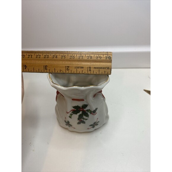 Vintage Lefton Hand Painted Christmas Holly Vases 03728 Bag Shaped 4 Inch Tall - Picture 9 of 9